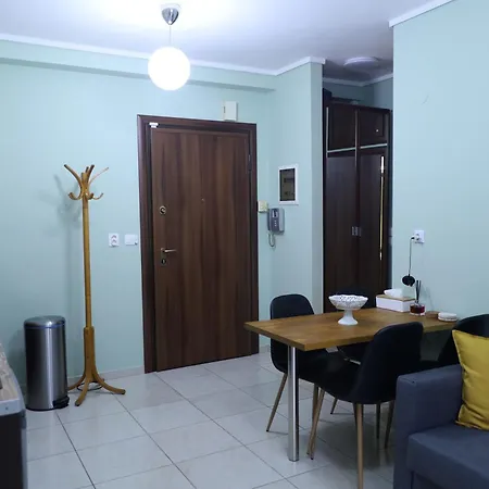 Διαμέρισμα Modern 2 With Parking Paid, 100m From Metro *